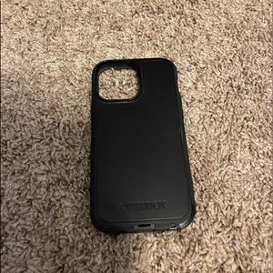 iPhone 12 Pro Max otter box case